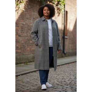 Women's NWT Express Check Pattern Black & White Winter Wool Coat Plus Size 2XL